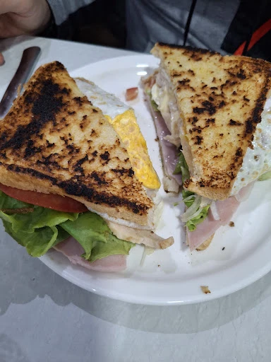 Hamburguesería Serman photo 9